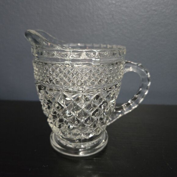 Vintage Anchor Hocking Wexford - Clear Glass Creamer - Diamond Pattern - 4" tall - Picture 2 of 7